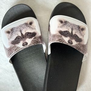 Slipper size 45 black raccoon